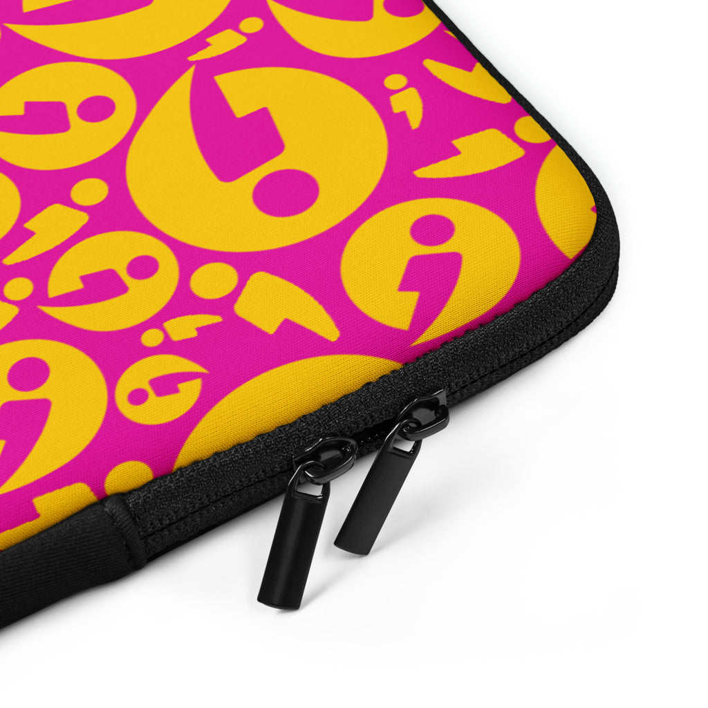 Still I Run Laptop Sleeve